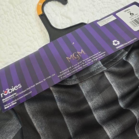 Wednesday Addams Costume Girls Small Size 6 Black Nevermore Uniform Rubies - Picture 6 of 6